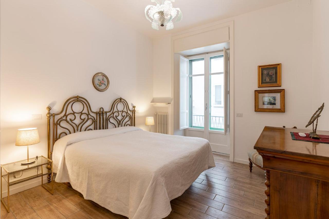 Starhost - Casa Guglielmo Apartman Salerno Kültér fotó