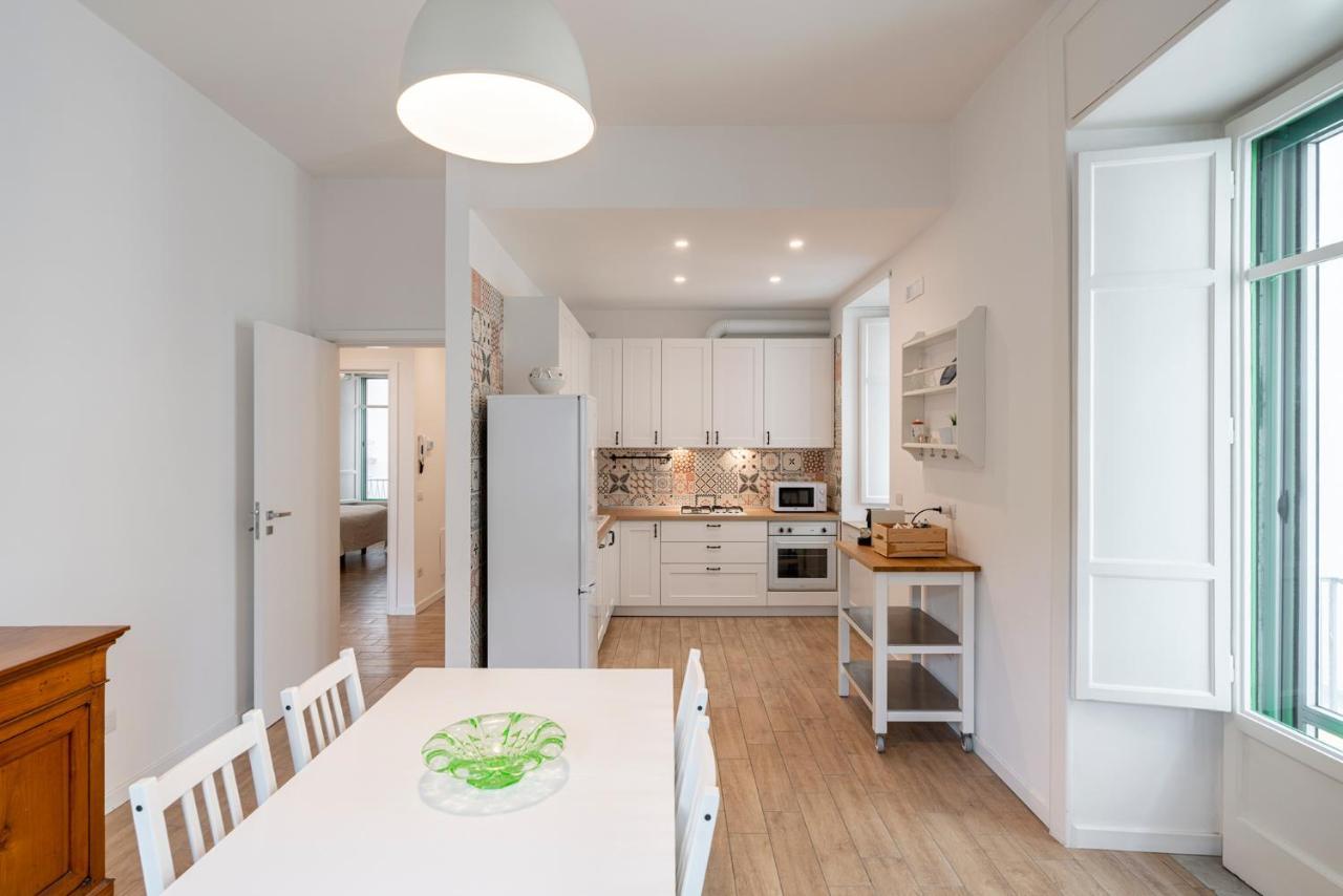 Starhost - Casa Guglielmo Apartman Salerno Kültér fotó