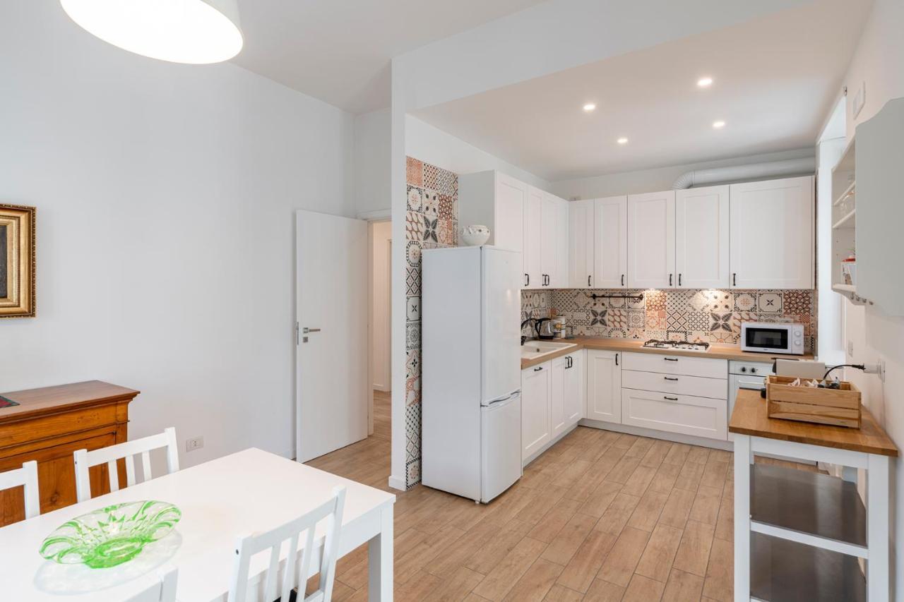 Starhost - Casa Guglielmo Apartman Salerno Kültér fotó